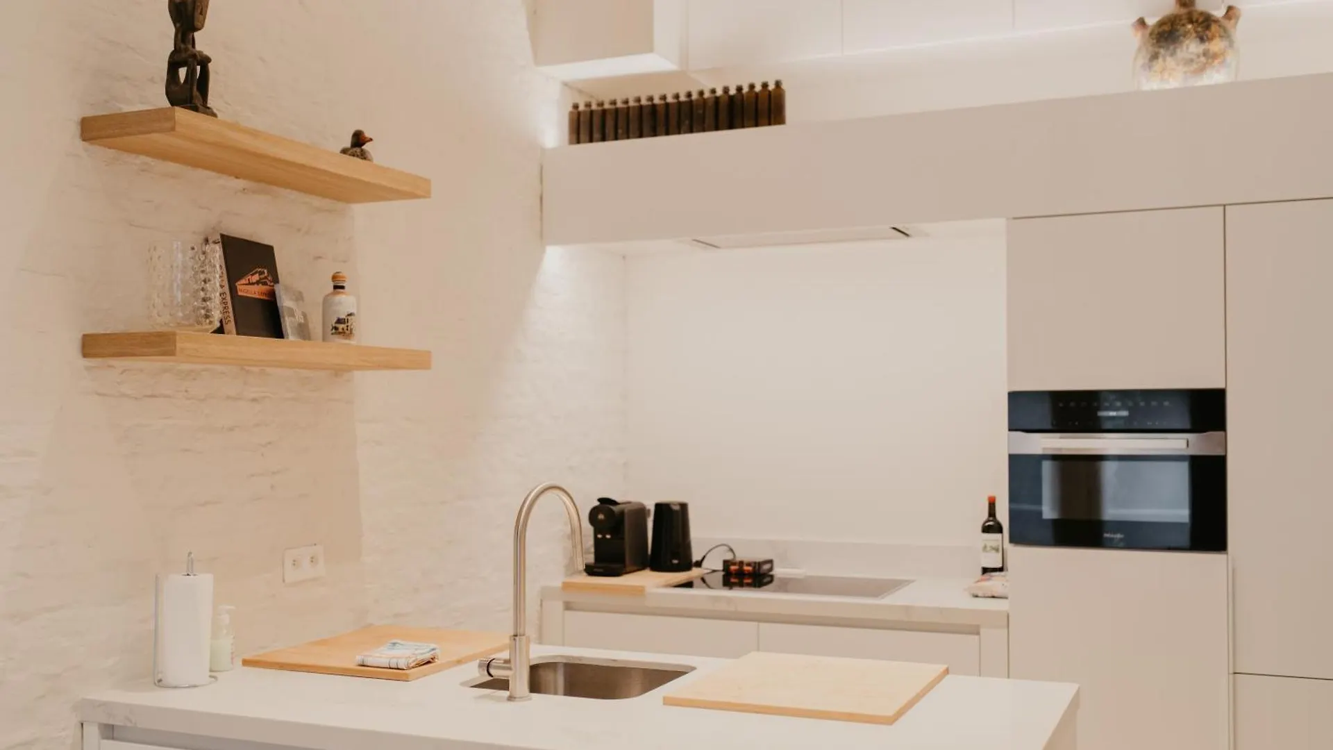 Blue Bird Residence Antwerp Apartment